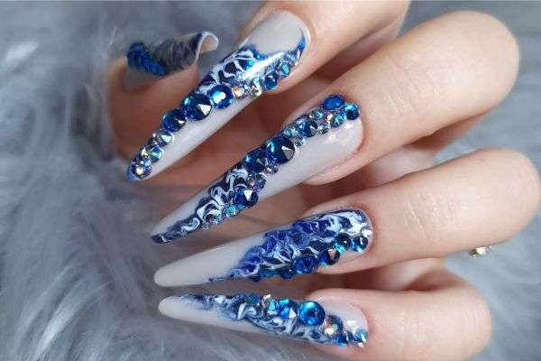 ACRYLIC NAILS